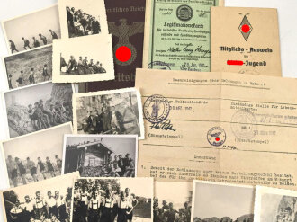 Mitglieds Ausweis Hitlerjugendeines Angehörigen aus Öhringen. Dazu weitere Ausweise und Fotos