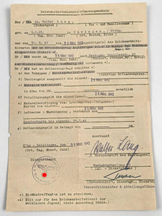 Mitglieds Ausweis Hitlerjugendeines Angehörigen aus Öhringen. Dazu weitere Ausweise und Fotos