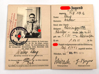 Mitglieds Ausweis Hitlerjugendeines Angehörigen aus Öhringen. Dazu weitere Ausweise und Fotos