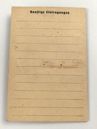 Mitglieds Ausweis Hitlerjugendeines Angehörigen aus Öhringen. Dazu weitere Ausweise und Fotos