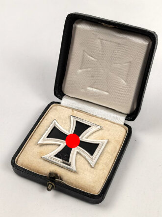 Eisernes Kreuz 1. Klasse 1939 im Etui. Das Kreuz...