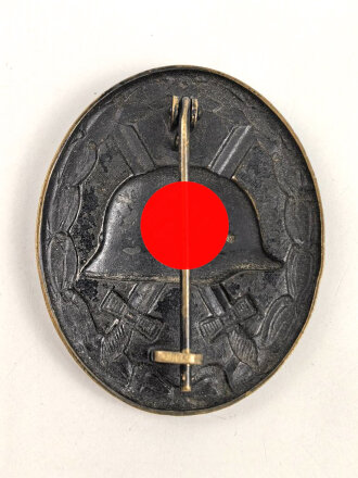 Verwundetenabzeichen schwarz, Buntmetall lackiert, , getragenes Stück