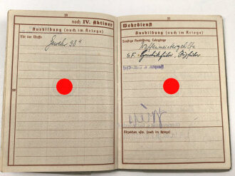 Wehrpaß Heer, eingestellt am 2.9.1940 bei schwere Artillerie Ersatz Abteilung 40 ( mot )