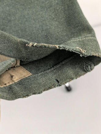 Heer, Feldbluse für Mannschaften Modell 1936. Stark getragenes Kammerstück, die Effekten neuzeitlich ergänzt