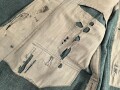 Heer, Feldbluse für Mannschaften Modell 1936. Stark getragenes Kammerstück, die Effekten neuzeitlich ergänzt