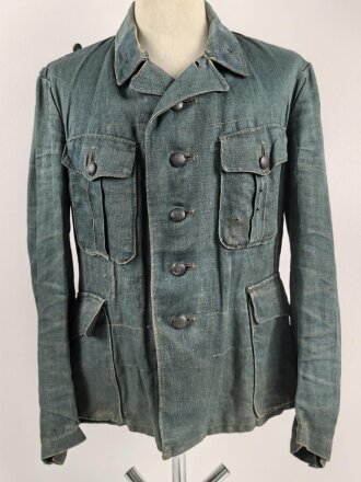 Feldbluse in Drillichmaterial. Heeresschnitt, aber eher...