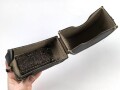 Tasche aus Ersatzmaterial für eine Stationsuhr / Funkraumuhr der Wehrmacht. Neuwertiger Zustand, datiert 1942