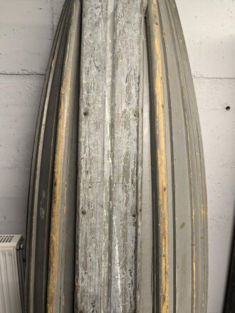 "Ackja" Schlitten Wehrmacht, so unter anderem von der Gebirgstruppe benutzt. Länge etwa 250cm, Guter Zustand, selten. KEIN VERSAND