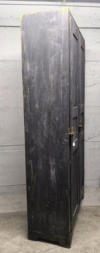 Luftwaffe Spind datiert 1940. Originallack, guter Zustand. Kein Versand