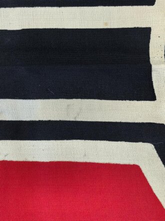 Kriegsmarine, Reichskriegsflagge 80 x 135cm, Markiert " LOH. Kr. Fl." Sehr guter Zustand