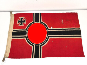 Kriegsmarine, Reichskriegsflagge 50 x 85cm, kleine Ausführung für U-Boote. Altersspuren
