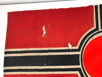 Kriegsmarine, Reichskriegsflagge 50 x 85cm, kleine Ausführung für U-Boote. Altersspuren