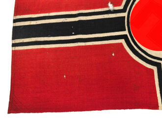 Kriegsmarine, Reichskriegsflagge 50 x 85cm, kleine Ausführung für U-Boote. Altersspuren