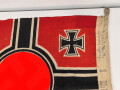 Kriegsmarine, Reichskriegsflagge 50 x 85cm, kleine Ausführung für U-Boote. Altersspuren