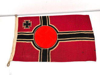 Kriegsmarine, Reichskriegsflagge 50 x 80cm, kleine Ausführung für U-Boote. Altersspuren