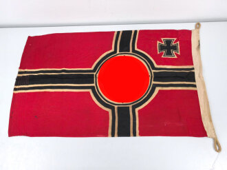 Kriegsmarine, Reichskriegsflagge 50 x 80cm, kleine Ausführung für U-Boote. Altersspuren