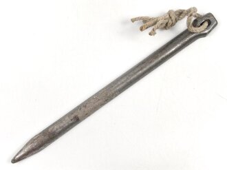 Eiserner Zelthäring Wehrmacht, Originallack, datiert 1940