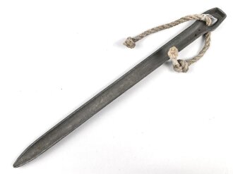 Eiserner Zelthäring Wehrmacht, Originallack, datiert...