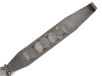 Einführstück für 50 Schuss Gurt MG34/42 der Wehrmacht. Hersteller 7.40 H