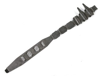 Einführstück für 50 Schuss Gurt MG34/42 der Wehrmacht. Hersteller dwc 8.41