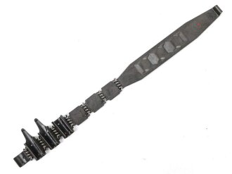 Einführstück für 50 Schuss Gurt MG34/42 der Wehrmacht. Hersteller dwc 8.41