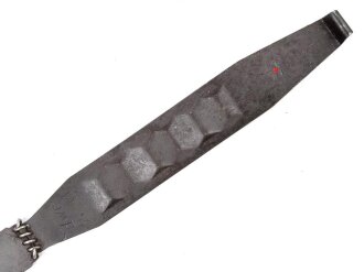 Einführstück für 50 Schuss Gurt MG34/42 der Wehrmacht. Hersteller dwc 2.41