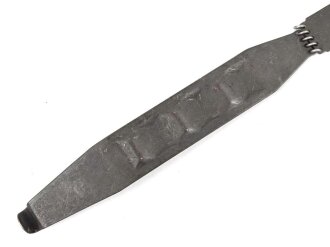Einführstück für 50 Schuss Gurt MG34/42 der Wehrmacht. Hersteller dwc 12.40