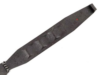 Einführstück für 50 Schuss Gurt MG34/42 der Wehrmacht. Hersteller dwc 12.40