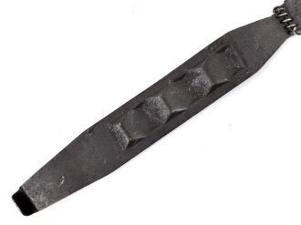 Einführstück für 50 Schuss Gurt MG34/42 der Wehrmacht. Hersteller 2.41