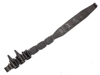 Einführstück für 50 Schuss Gurt MG34/42 der Wehrmacht. Hersteller 2.41
