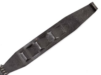Einführstück für 50 Schuss Gurt MG34/42 der Wehrmacht. Hersteller 2.41
