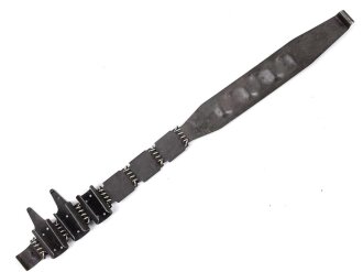 Einführstück für 50 Schuss Gurt MG34/42 der Wehrmacht. Hersteller 946 7.40