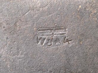 Einführstück für 50 Schuss Gurt MG34/42 der Wehrmacht. Hersteller dfb 2. 42