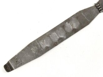 Einführstück für 50 Schuss Gurt MG34/42 der Wehrmacht. Hersteller ST 2.39