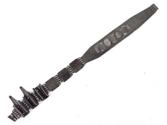 Einführstück für 50 Schuss Gurt MG34/42 der Wehrmacht. Hersteller ST 12.38