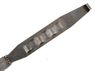 Einführstück für 50 Schuss Gurt MG34/42 der Wehrmacht. Hersteller Switz 1. 39