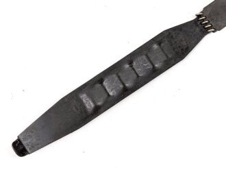 Einführstück für 50 Schuss Gurt MG34/42 der Wehrmacht. Hersteller dfb 3. 41