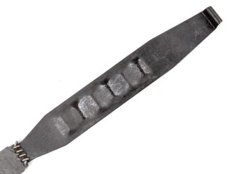Einführstück für 50 Schuss Gurt MG34/42 der Wehrmacht. Hersteller dfb 3. 41