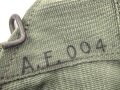 Großbritannien, Pattern 1944 water bottle carrier, dated 1945
