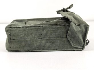 Großbritannien, Pattern 1944 basic ammo pouch right, 1945 dated