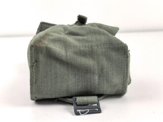 Großbritannien, Pattern 1944 basic ammo pouch left, 1945 dated
