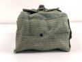 Großbritannien, Pattern 1944 basic ammo pouch left, 1945 dated
