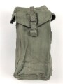 Großbritannien, Pattern 1944 basic ammo pouch left, 1945 dated