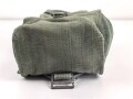 Großbritannien, Pattern 1944 basic ammo pouch right, 1945 dated