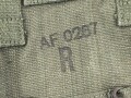 Großbritannien, Pattern 1944 basic ammo pouch right, 1945 dated