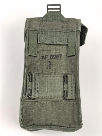 Großbritannien, Pattern 1944 basic ammo pouch right, 1945 dated