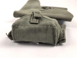 Großbritannien, Pattern 1944 pistol and ammunition pouch set, 1945 dated