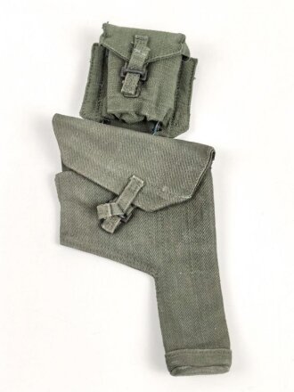 Großbritannien, Pattern 1944 pistol and ammunition pouch set, 1945 dated