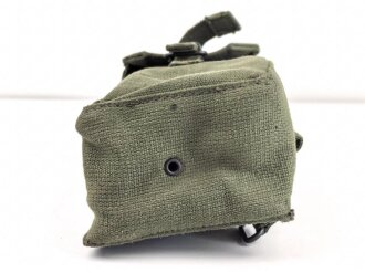 Großbritannien, 1983 dated ammo pouch