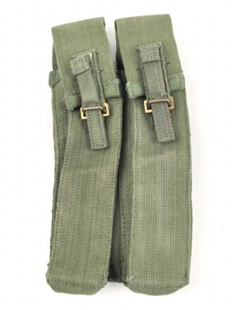 Großbritannien ?, 1955 dated mag pouch